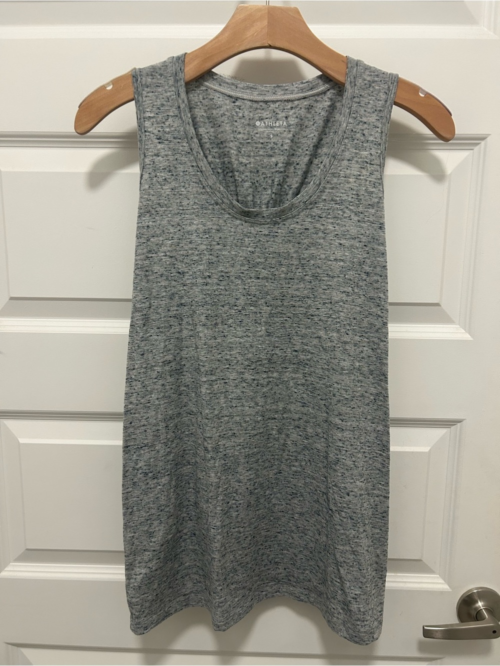 Athleta Heather Gray Scoop Neck Tank